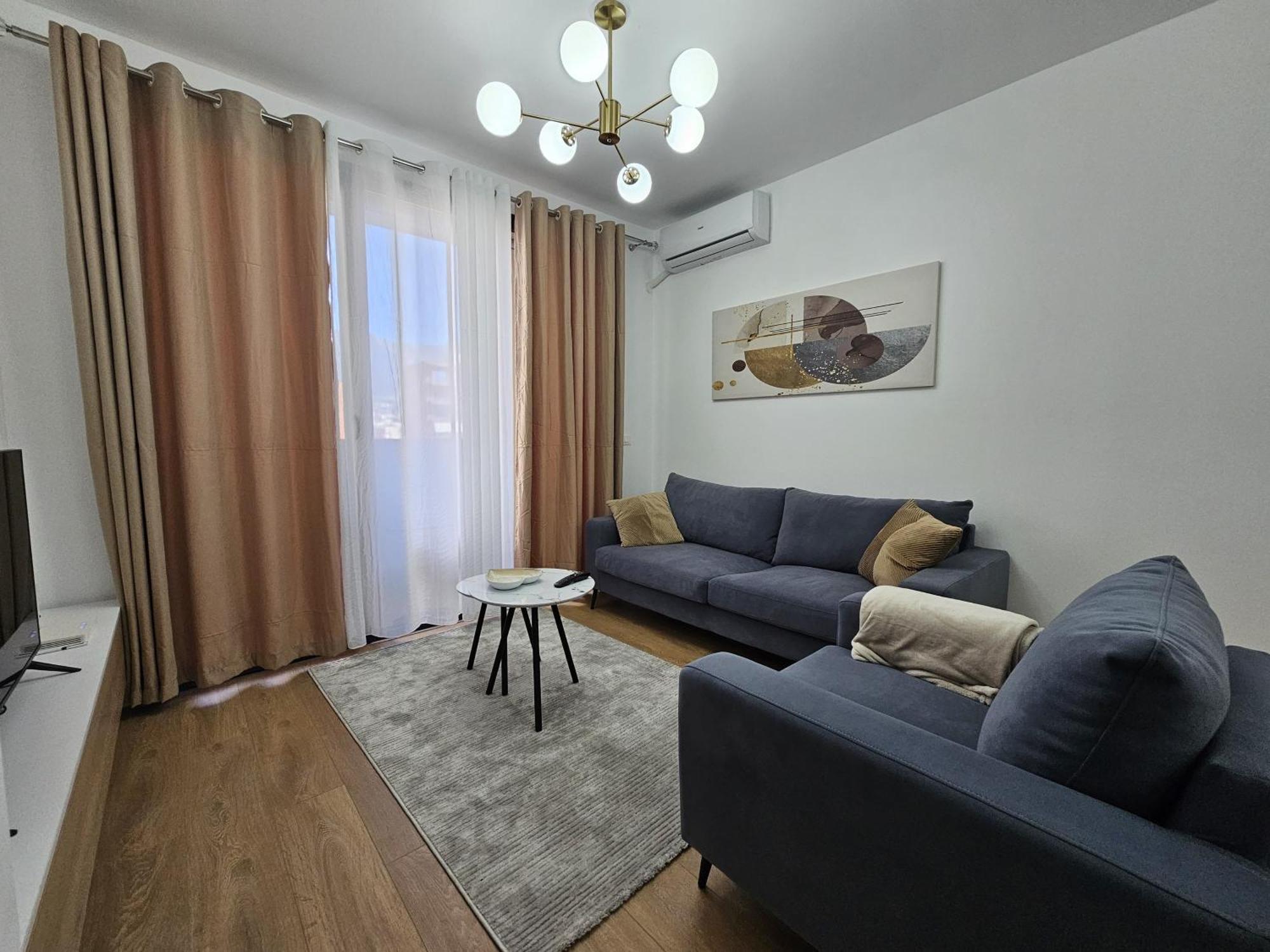 Valentino Zirkon Daire Tiran Dış mekan fotoğraf